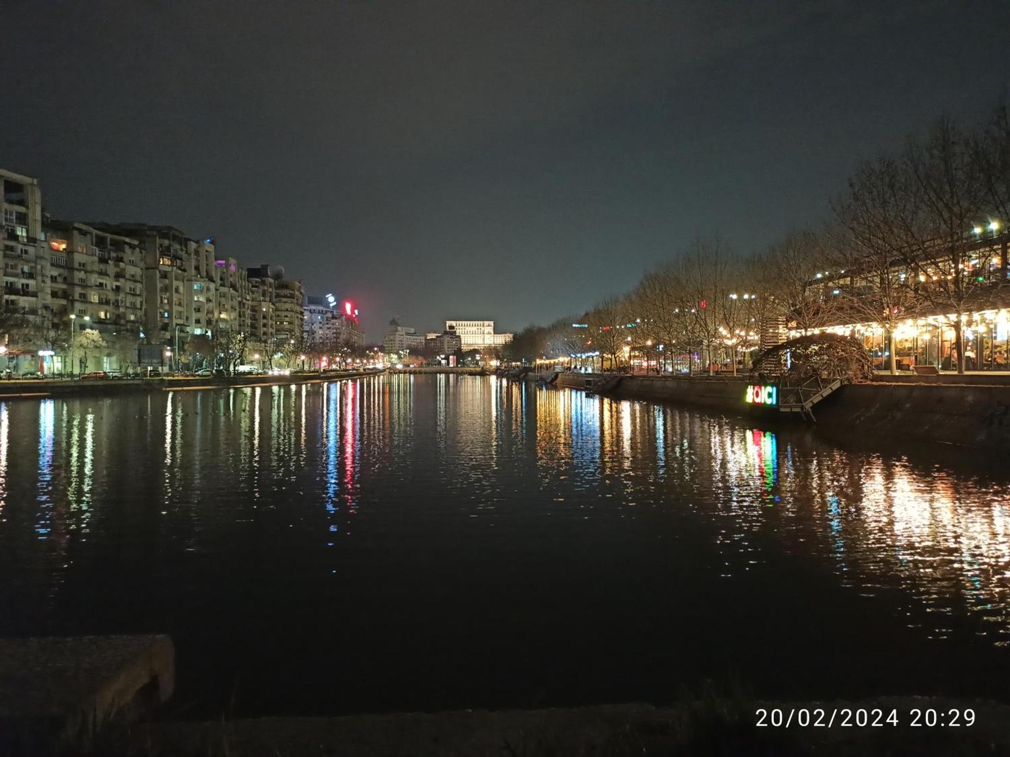 Apartamento Cozy Magic House - Unirii Square Bucarest Exterior foto