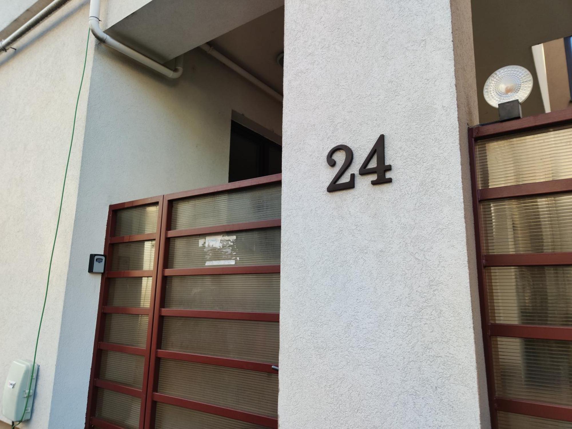 Apartamento Cozy Magic House - Unirii Square Bucarest Exterior foto
