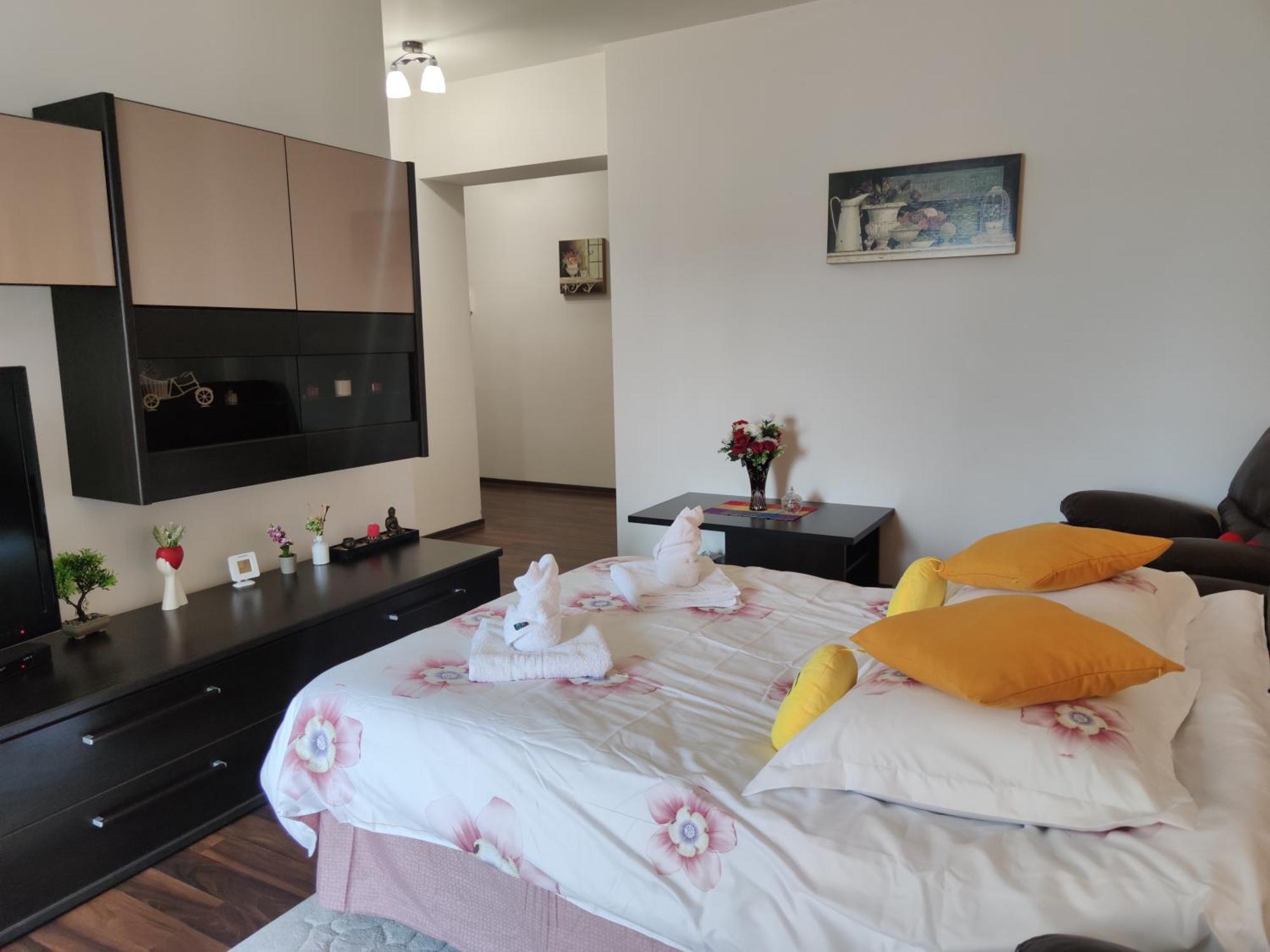 Apartamento Cozy Magic House - Unirii Square Bucarest Exterior foto